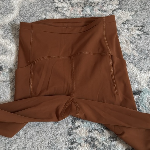 Lululemon Swift Speed High-Rise Tight 28" in Copper Brown - Picture 4 of 9